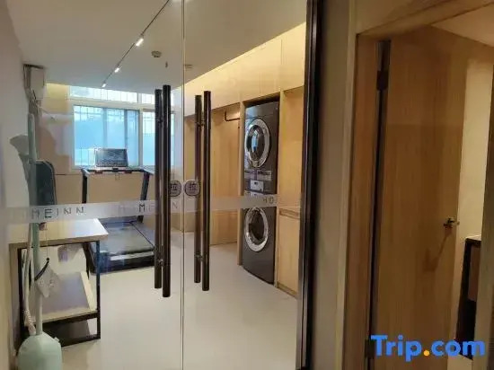 Home Inn·Neo (Zhoukou Jiaotong Road Wuyi Square Branch)