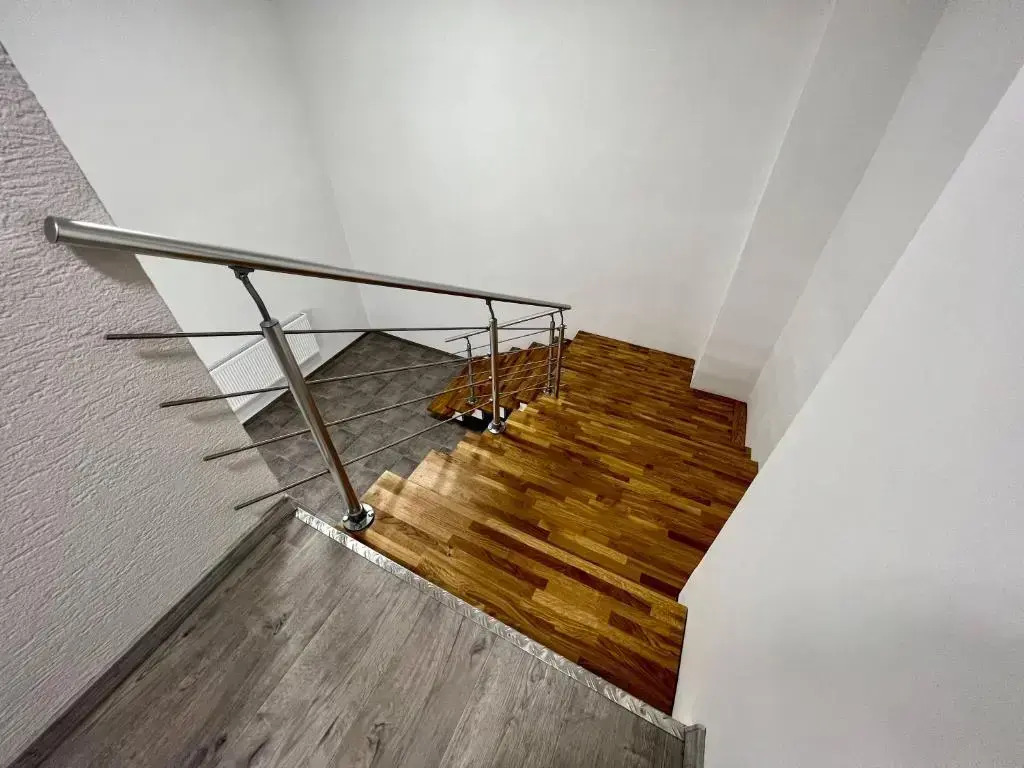 Hostel H18