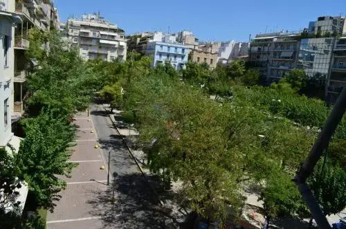Flat 4 bedrooms 1 bathroom - Athens