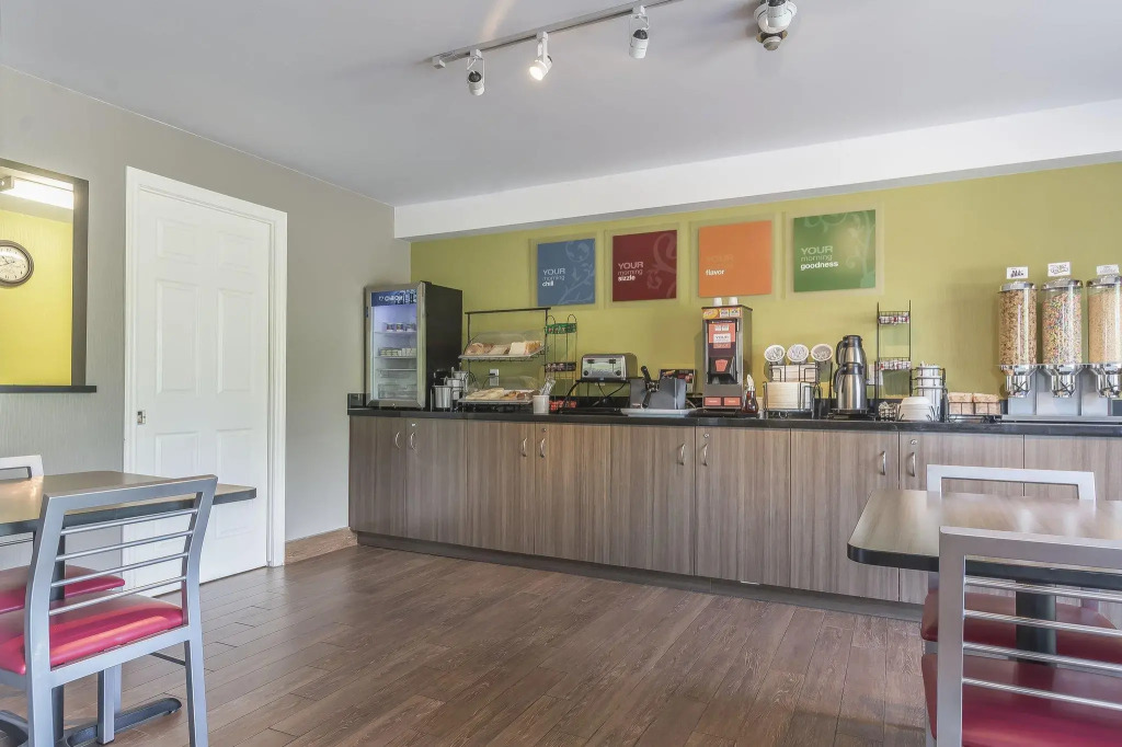 Comfort Inn Cobourg - Port Hope