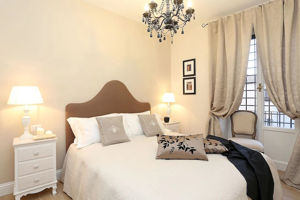 Daplace - Lucrezia Apartment