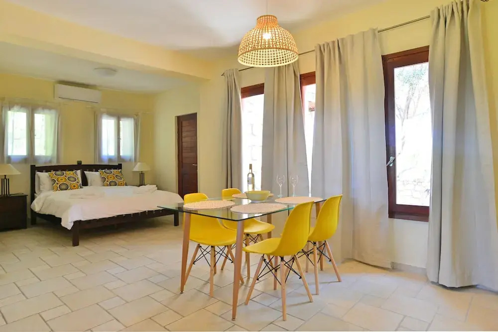 PYRGOS RALLI ESTATE Guesthouse