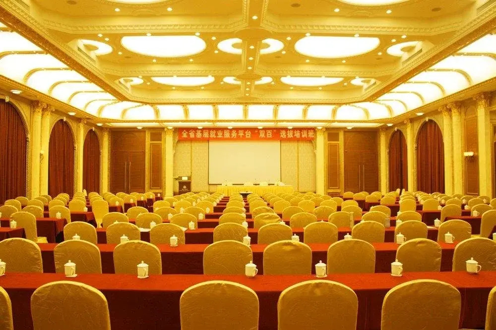Xinbai Grand Hotel