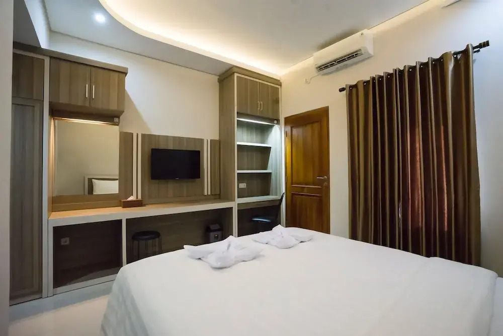 W House