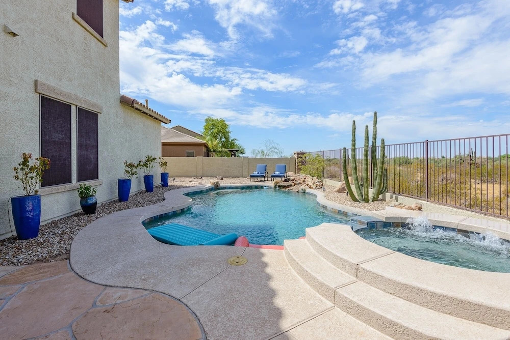 Casa Gamble 5 Bedroom Home by RedAwning