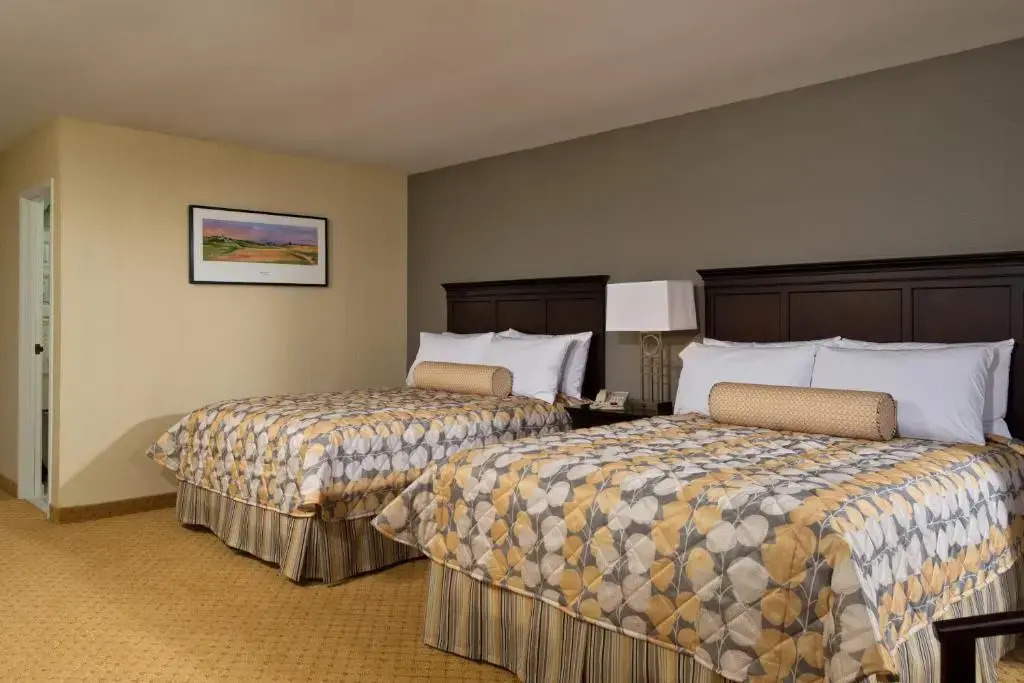 Wellfleet Lodge