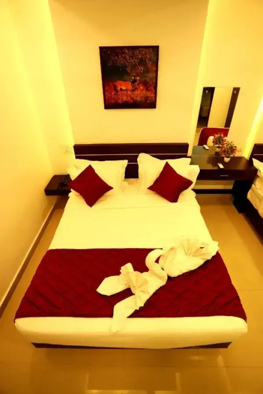 ORFILA INN Airport Hotel