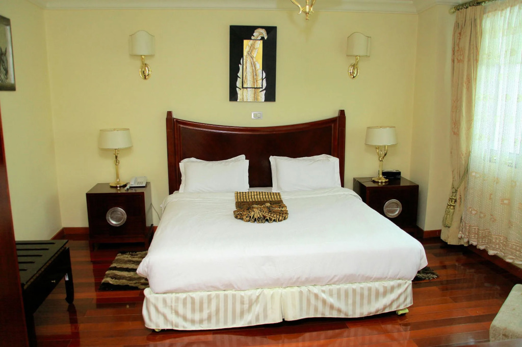 Yoly Addis Hotel