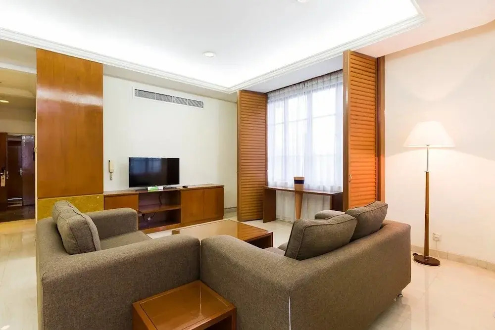 Executive 3Br Apartment Suite Near Bukit Ceylon