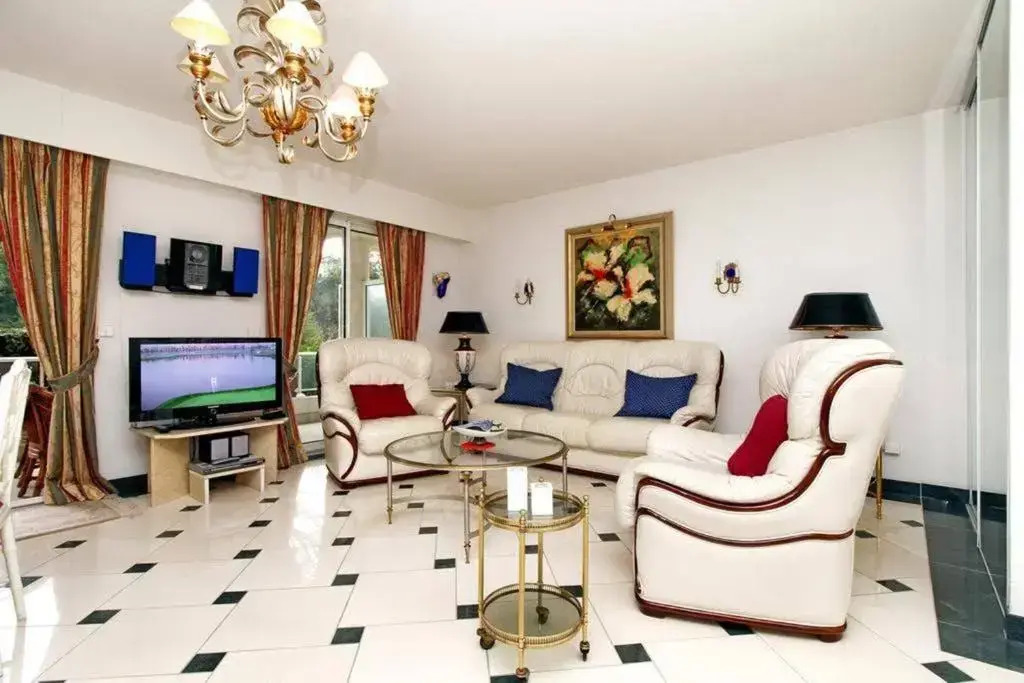 Riviera Home