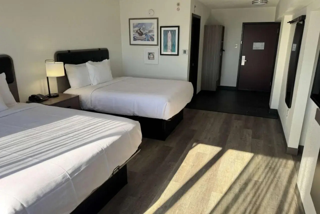 Comfort Inn And Suites Near New York Avenue