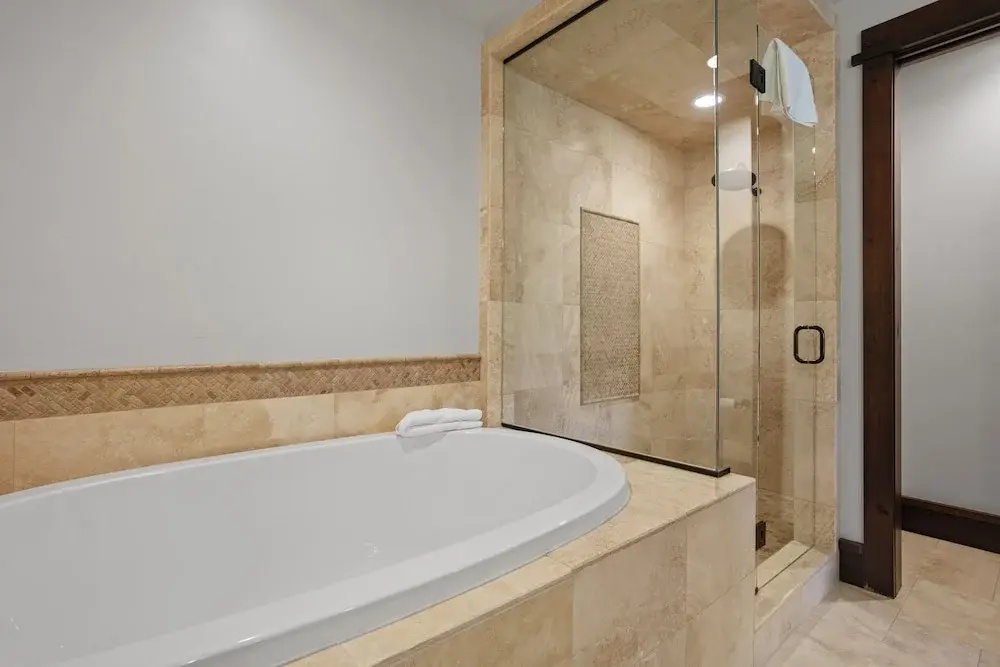 Ski In/ski Out Mid-mountain Getaway 2 Bedroom Condo