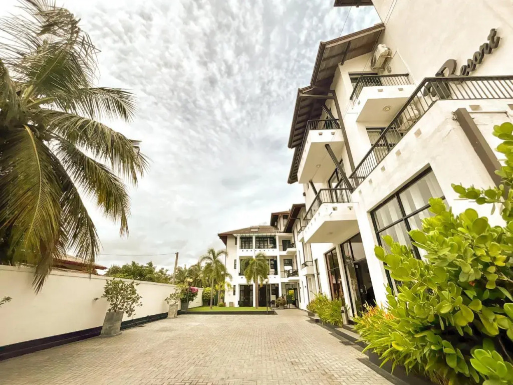 Escape Negombo