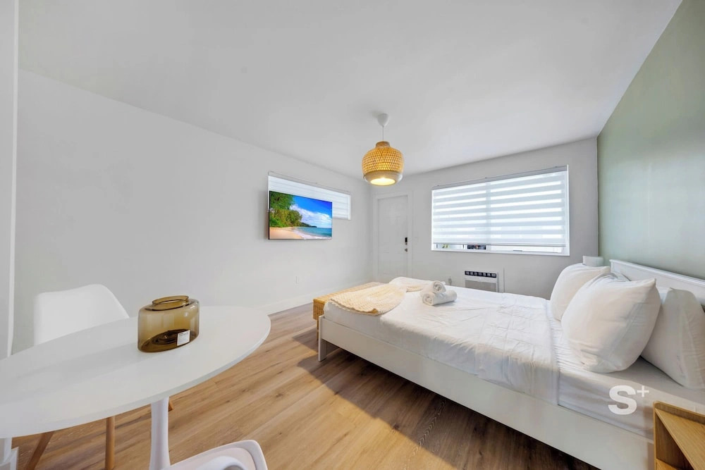 Modern Studio close to Aventura - Gym