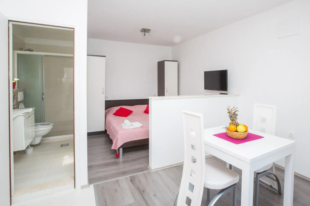 Apartments Villa Roza