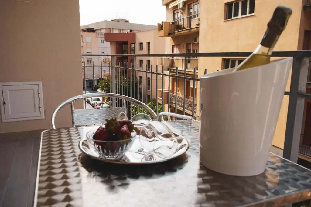 YEASY smart rooms Cefalù