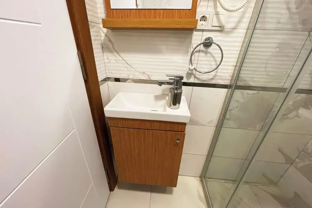 Charming studio apt with fast WiFi and AC near Nisantasi and Taksim #101