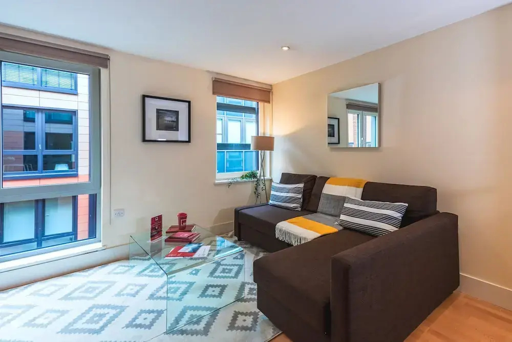 1 Bed Serviced Apartment near Blackfriars