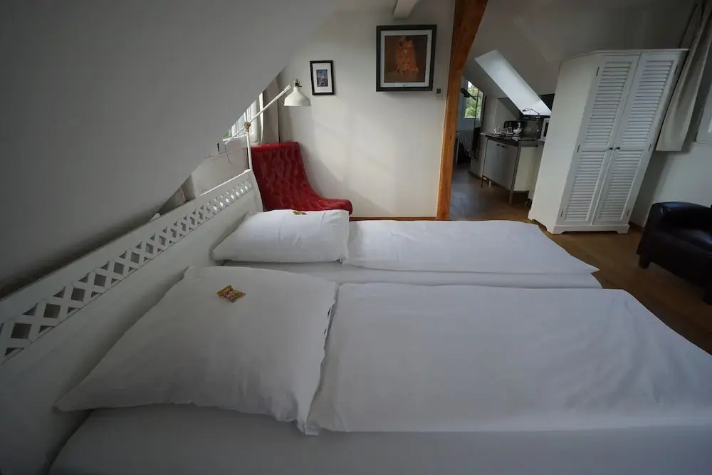 Pension-Gaststätte Paradies alle Zimmer mit Klimaanlage