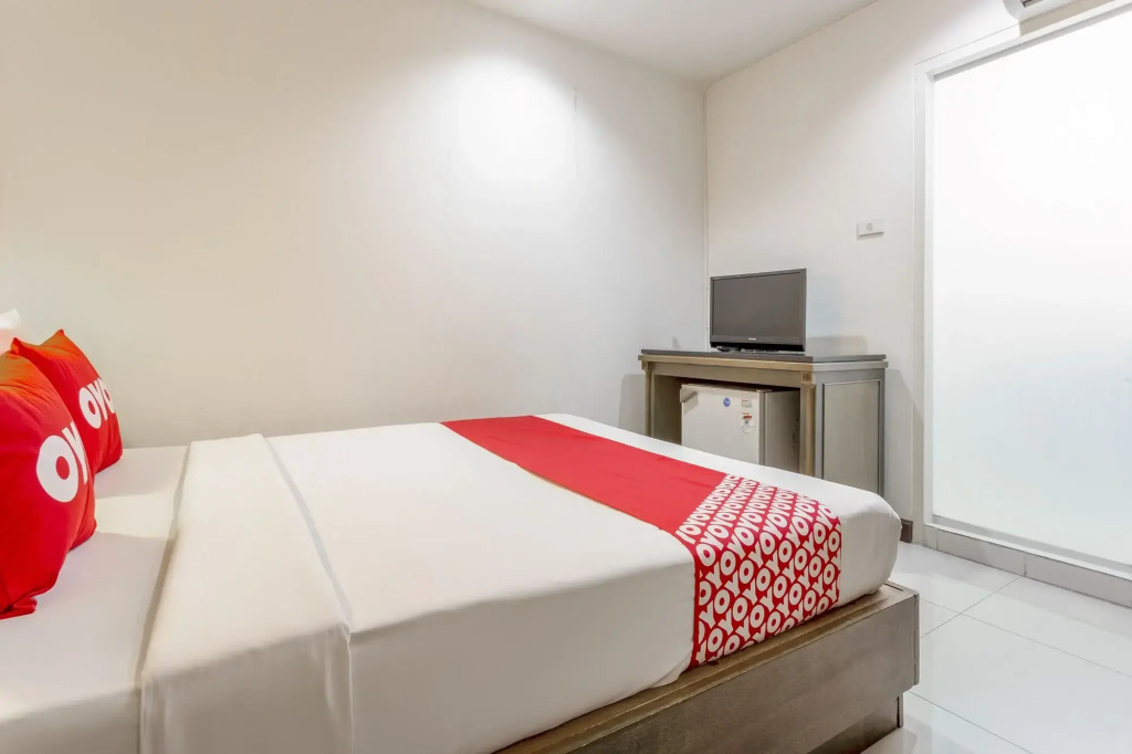 Super OYO 1096 Winner Inn Hotel