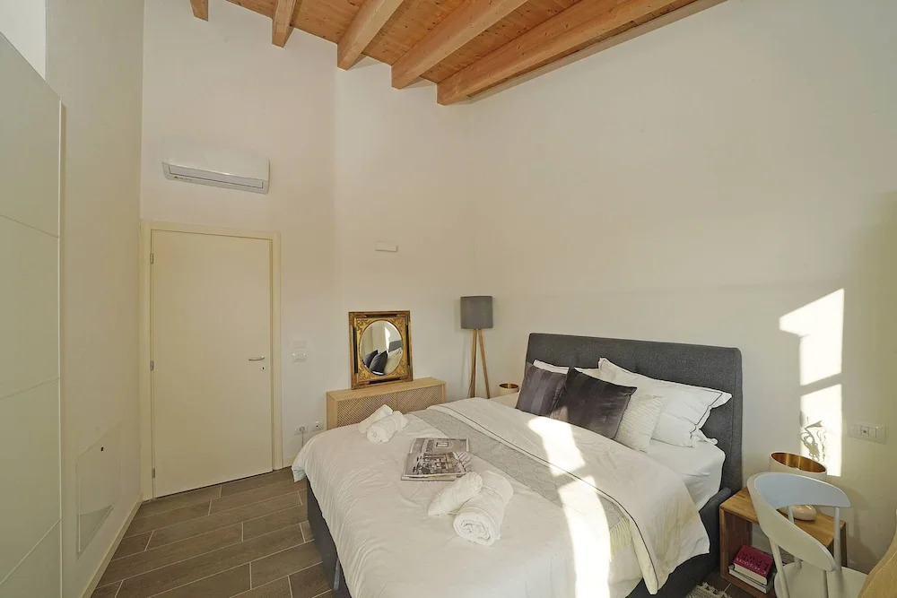 Corte Fasanella 48 in Toscolano-maderno