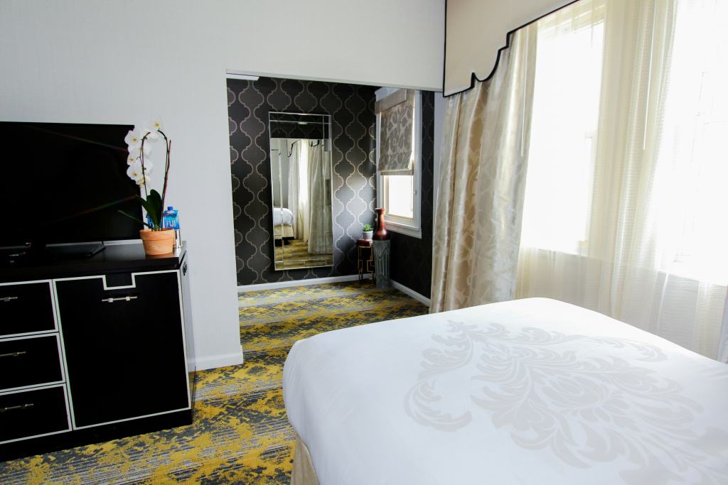 The Churchill Hotel Near Embassy Row