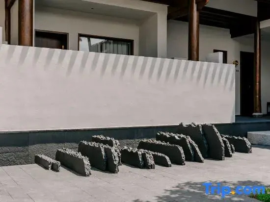 Hemu Rural  Resort (Shaxi Ancient Town )