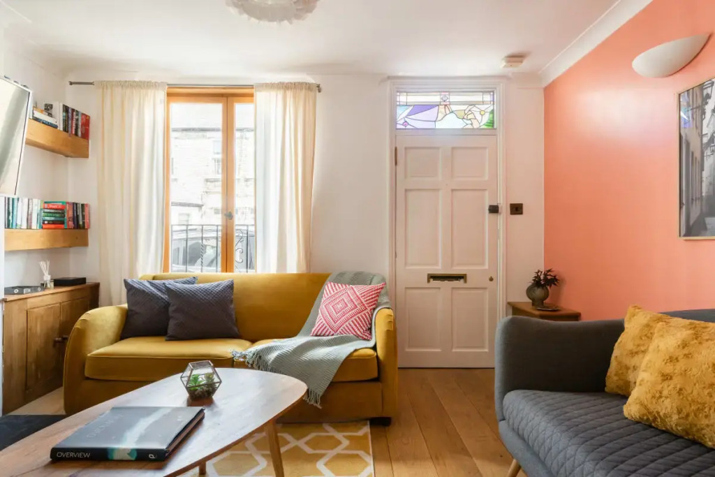 The Madras Cottage - Bright 3BDR Home with Garden