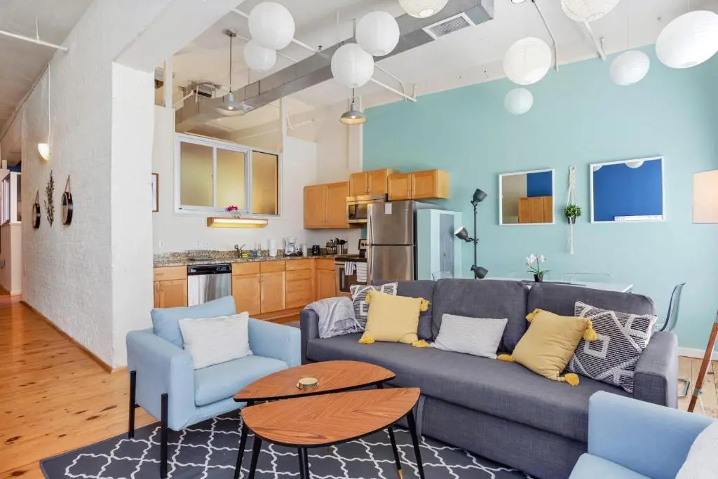 Downtown Durham 2BR Apt Walk Everywhere & Wifi
