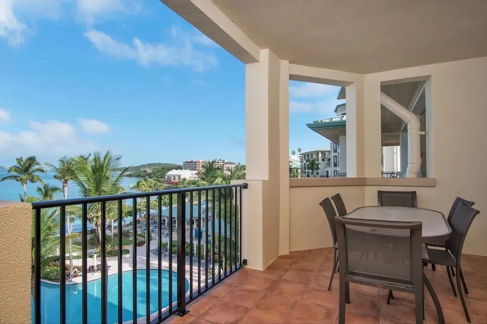 Ritz Carlton Club 3br Residence