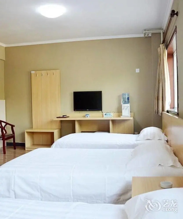Beijing Yulong Garden Hotel