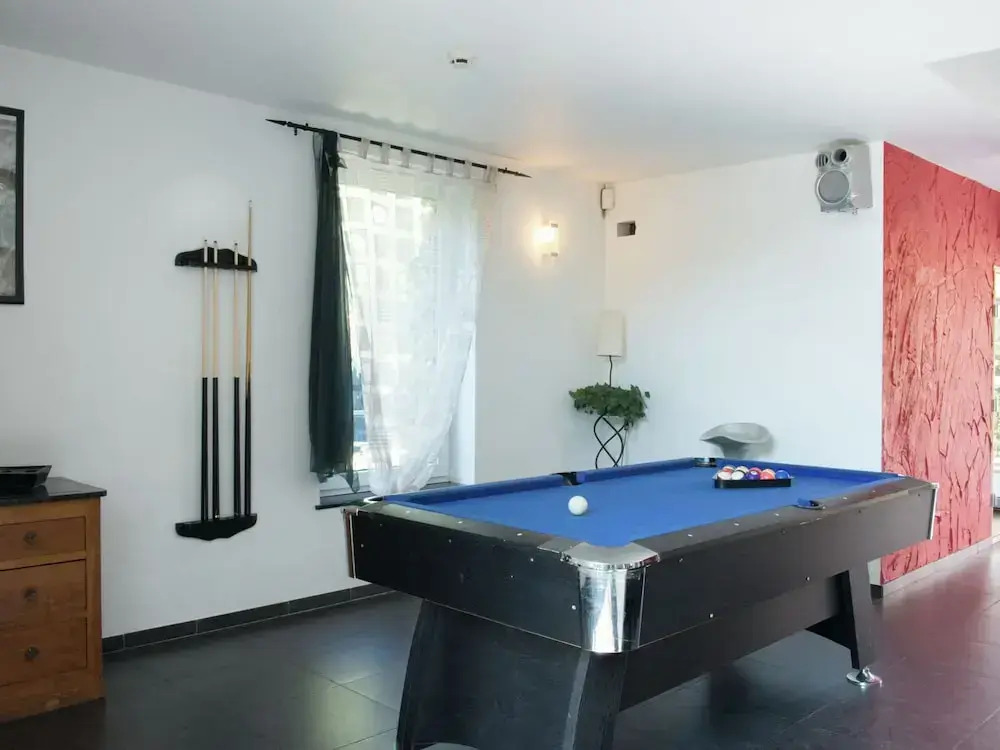 House in Moulin du Ruy With Forest Views