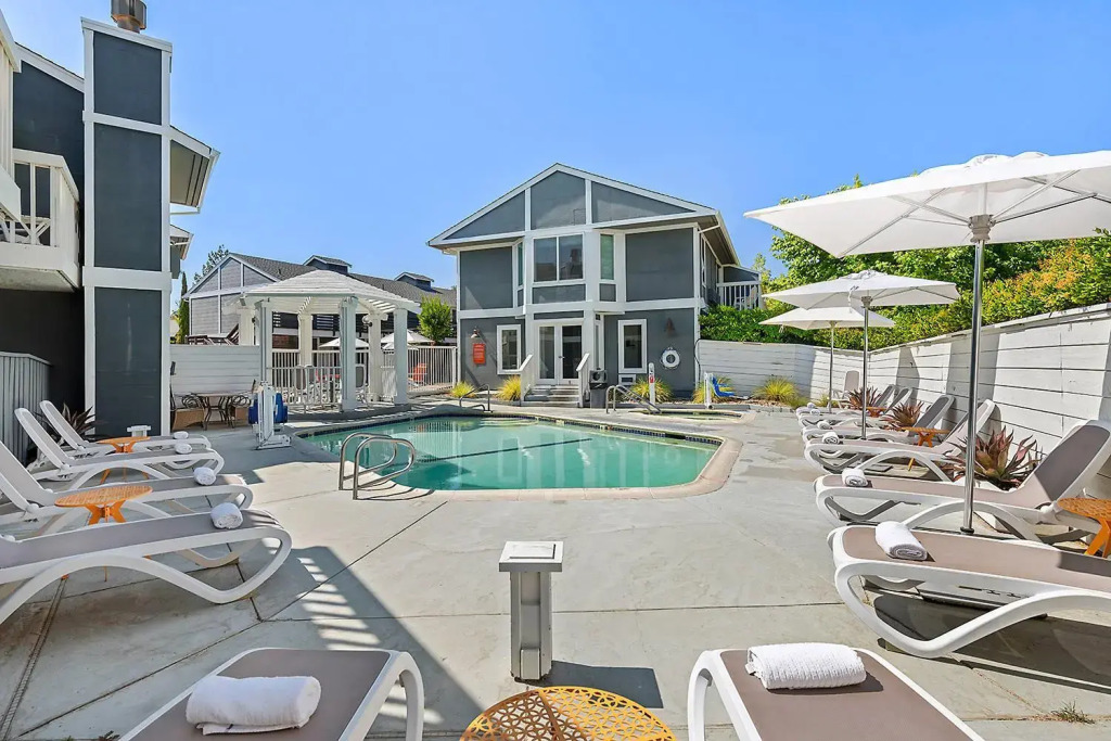 UpValley Inn & Hot Springs, an Ascend Collection Hotel