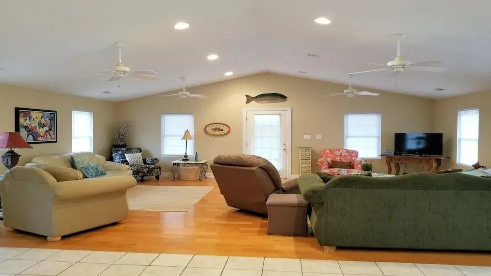Fish Tales - 4 Br Home