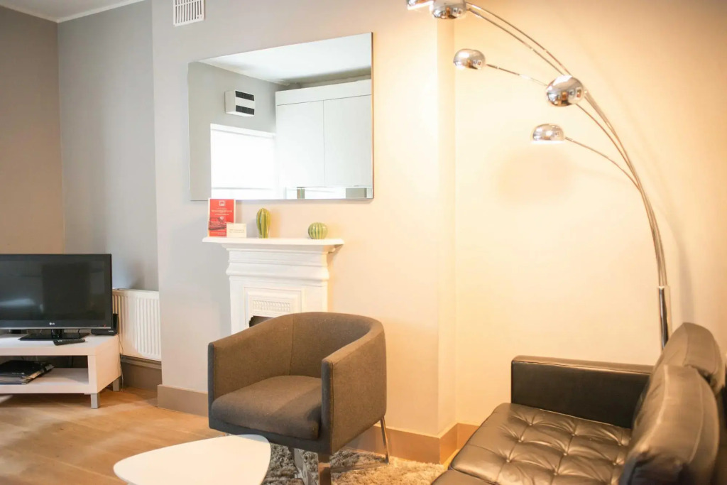 Basement Apartment in Heart of Central London