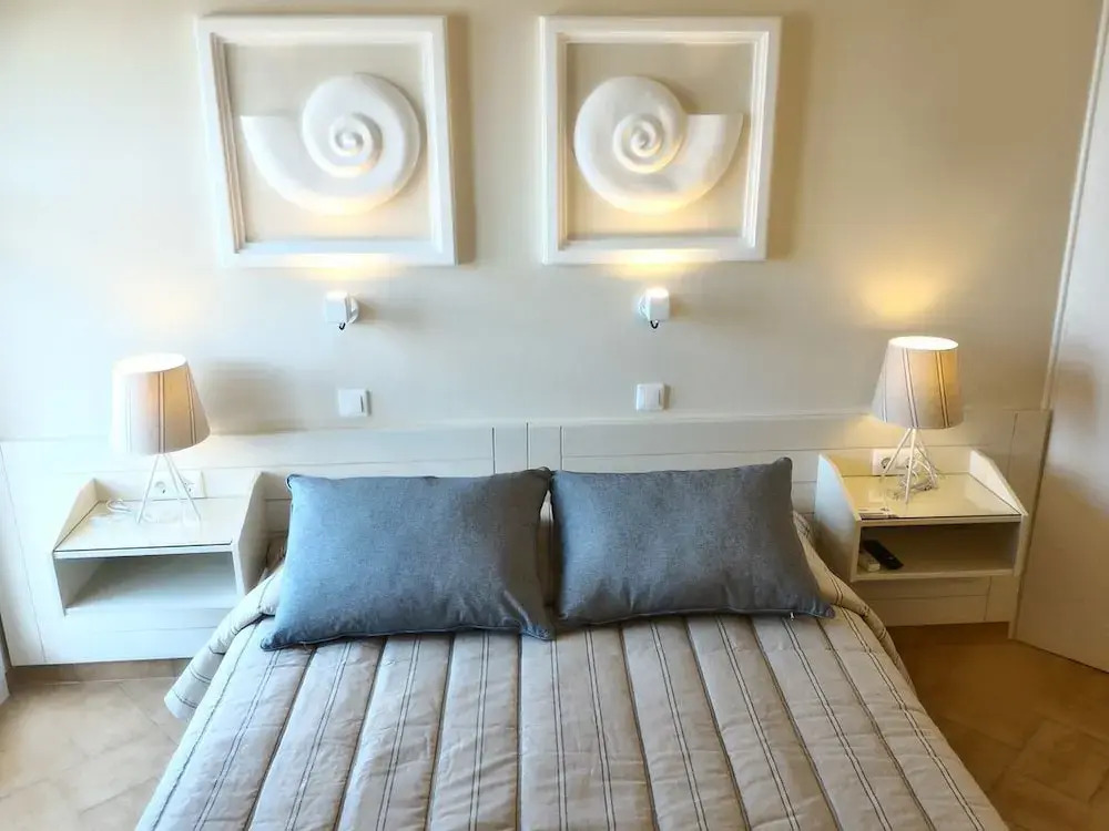 Nontas Hotel