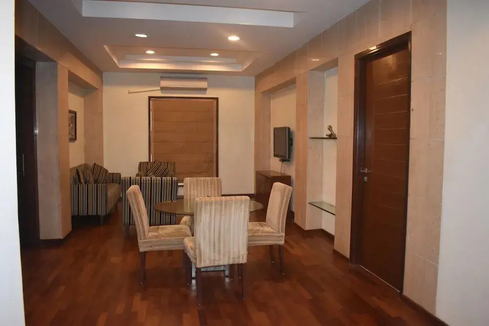 The Ocean Pearl Retreat