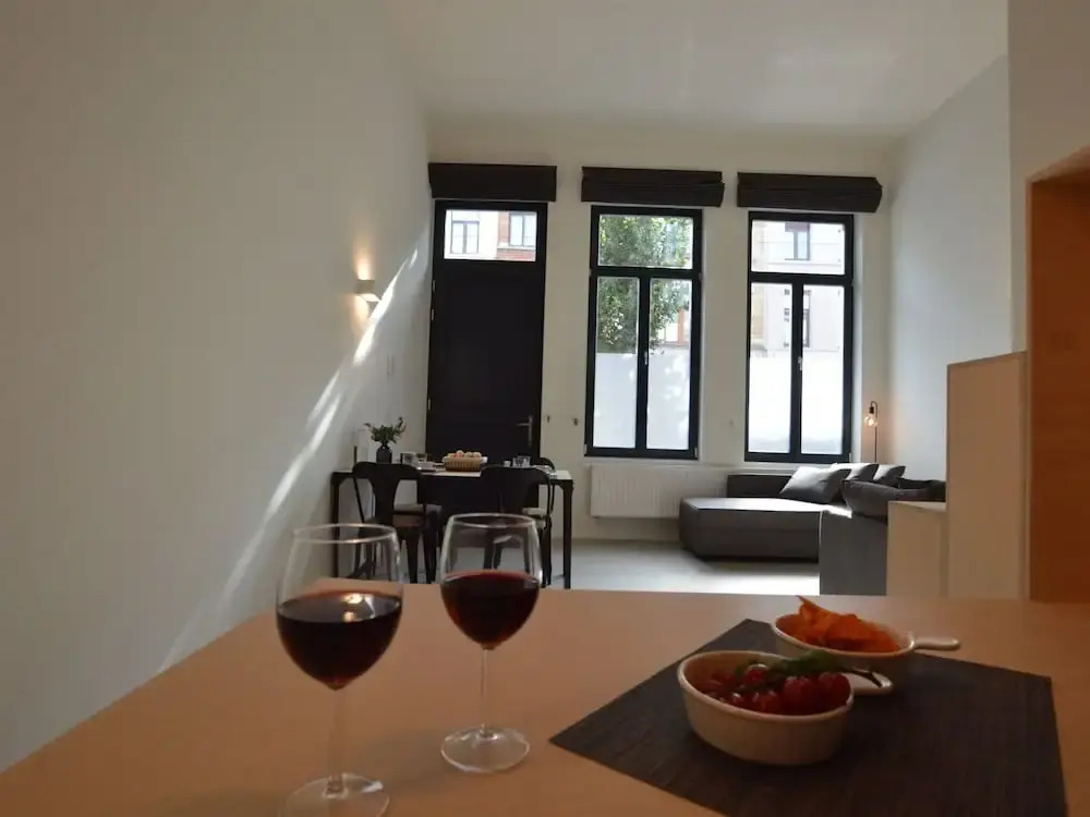New and Unique City Studio in Antwerp Zuid for 4 People