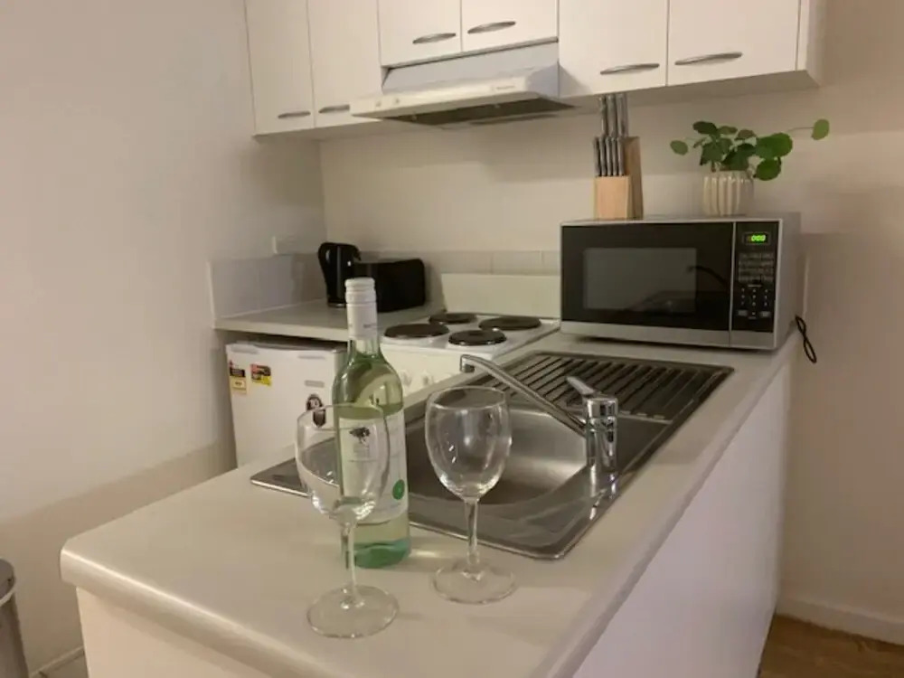 BHB CBD Dream - Wine Netflix Wifi Views