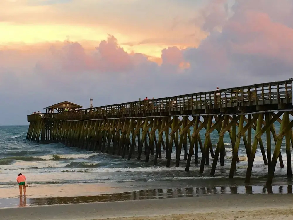 Luxury 3 BR home 1 Block from the Beach