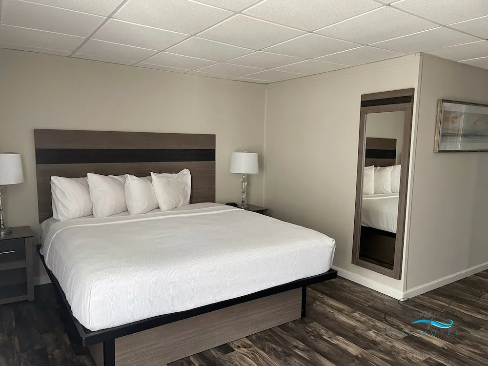 Simple Life Motel