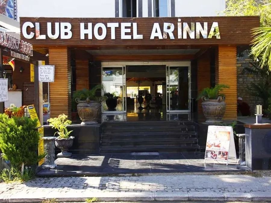 Club Hotel Arinna