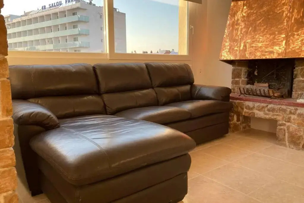Apartamento con terraza y vistas al mar - Tree House Salou