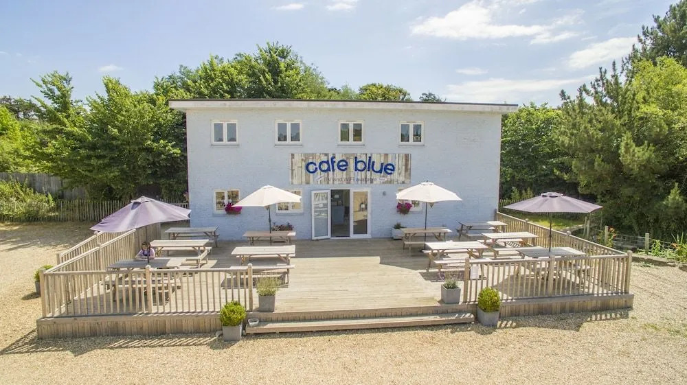 Seaview Holidays - Salterns Village