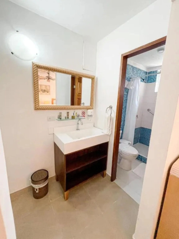 Cocoplum Beach Hotel