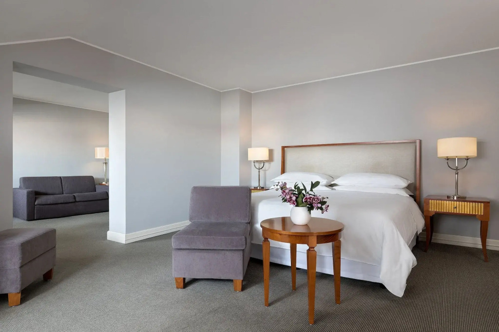 Sheraton Diana Majestic