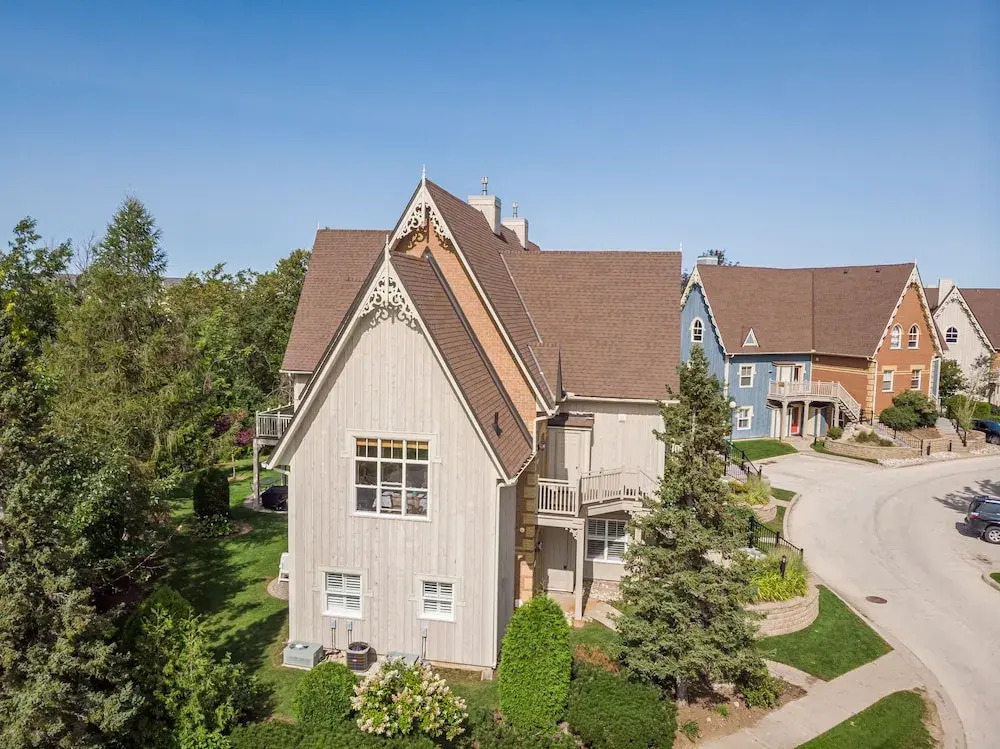 Historic Snowbridge Townhomes
