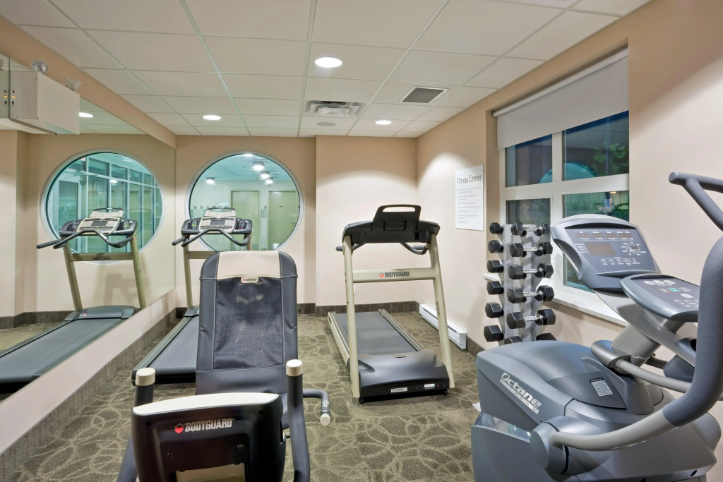Holiday Inn Hotel & Suites Surrey East - Cloverdale by IHG