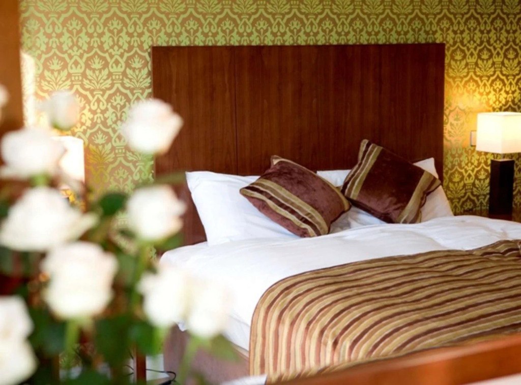George Limerick Hotel