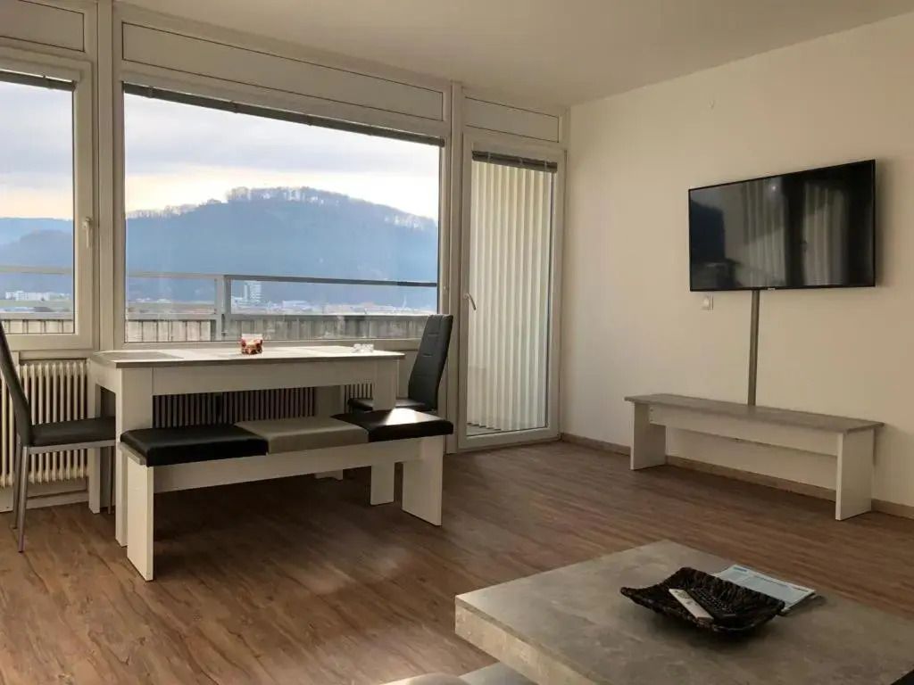 Apartment 4
